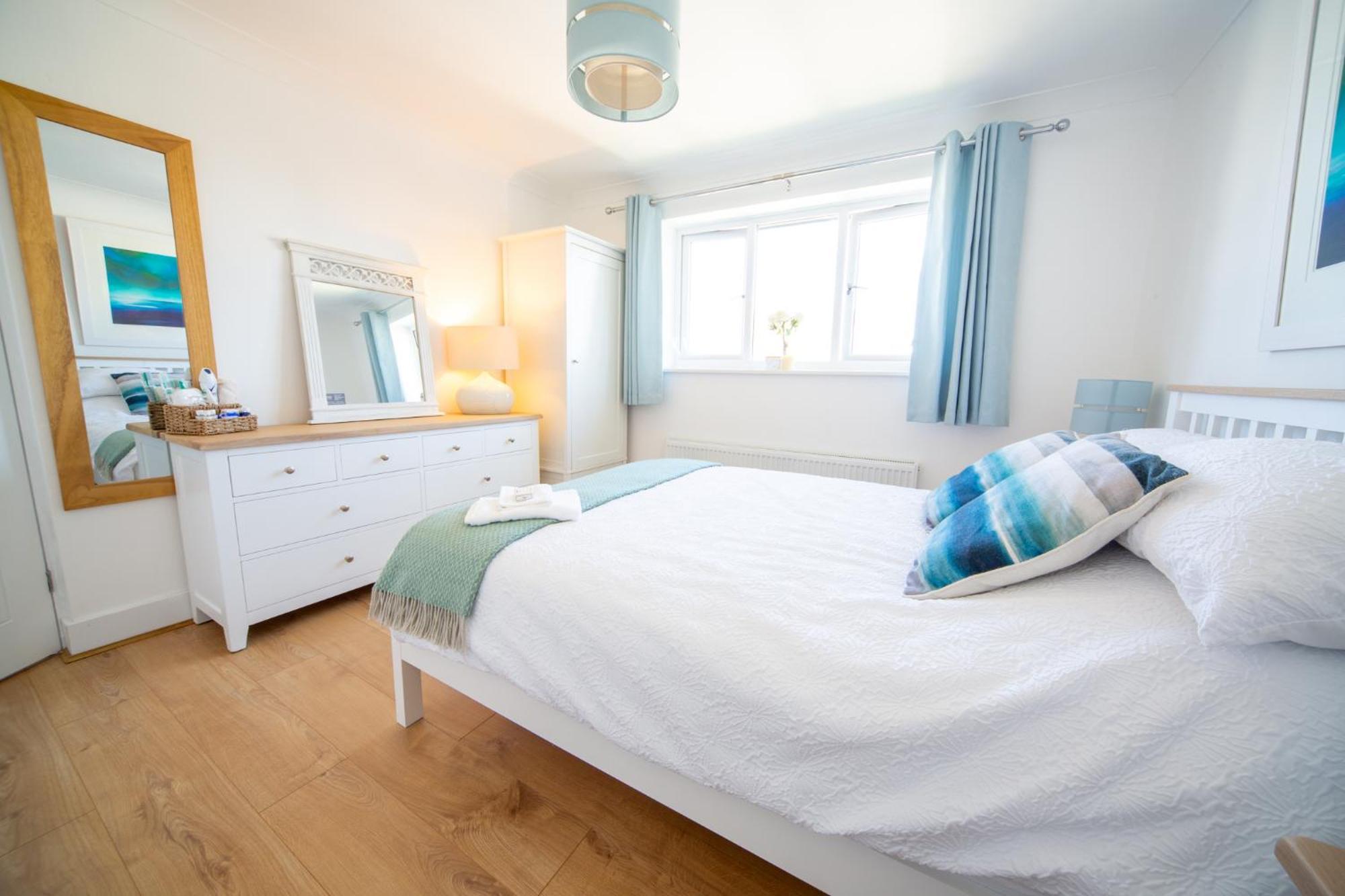 Trethvor House Ensuite Double Room With Free Parking In Quiet Residential Area 패드스토 외부 사진